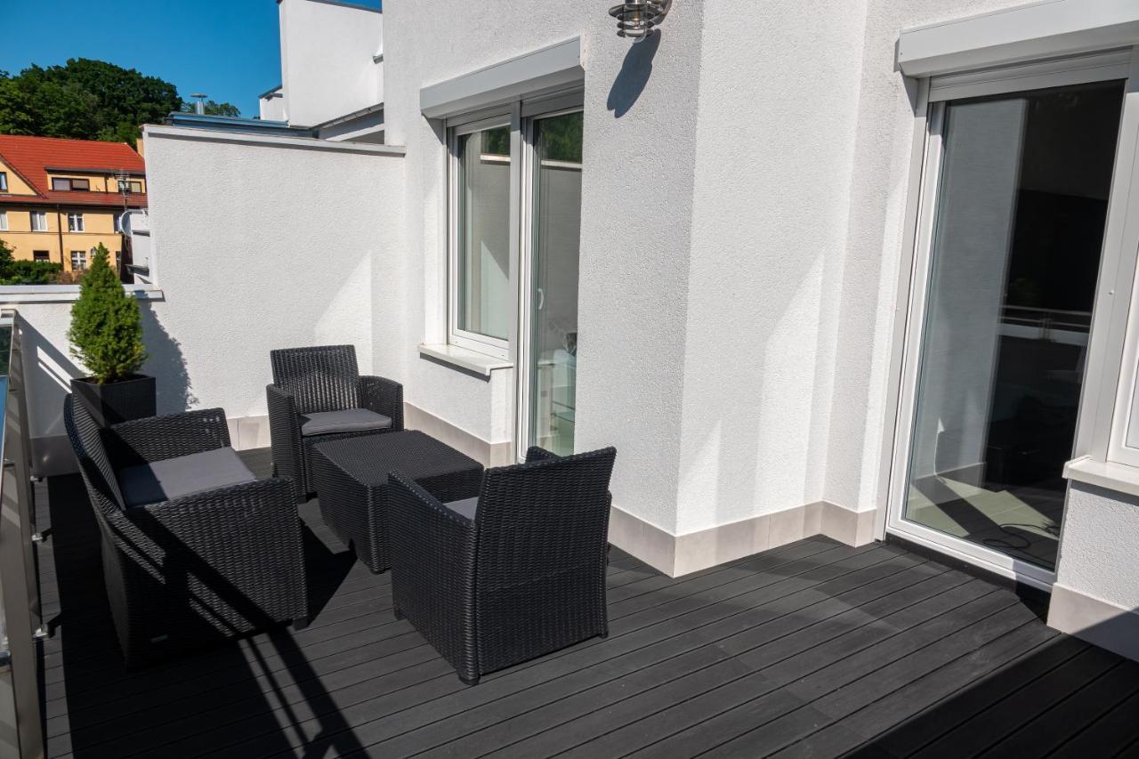 Ferienwohnung Apartament Przy Parku Z Duzym Tarasem ,Prywatny Parking Swinemünde Exterior foto